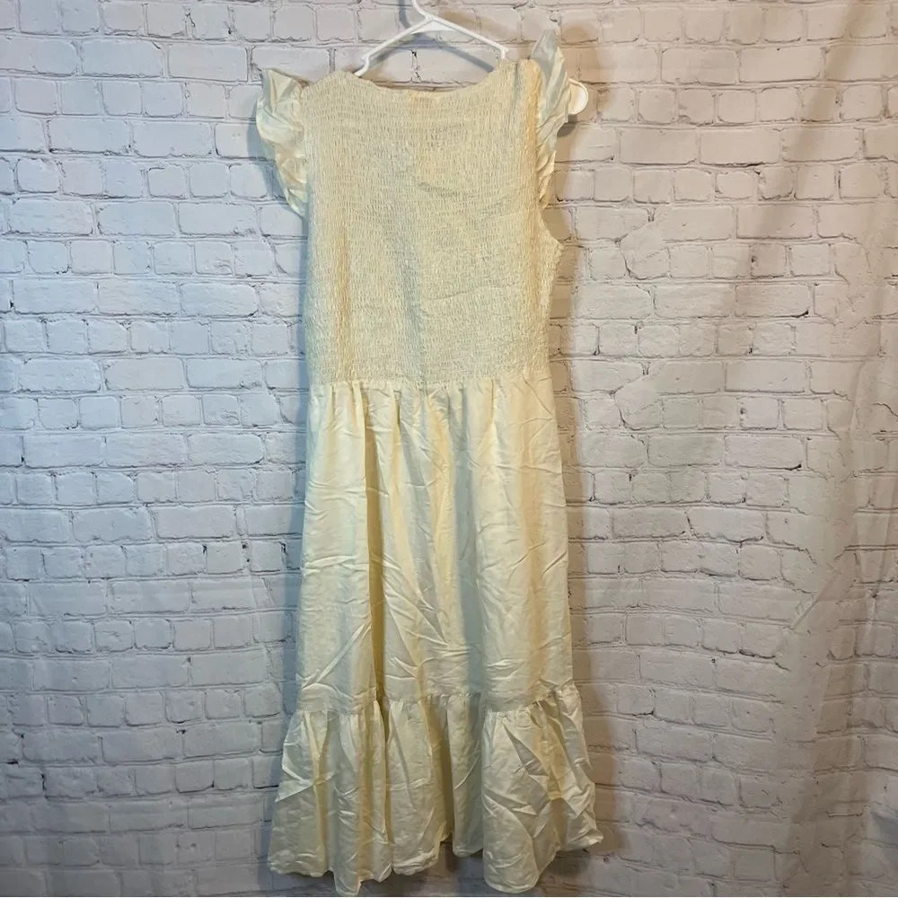Umgee Cream Smocked Flutter Sleeve Tiered Midi Dress size large